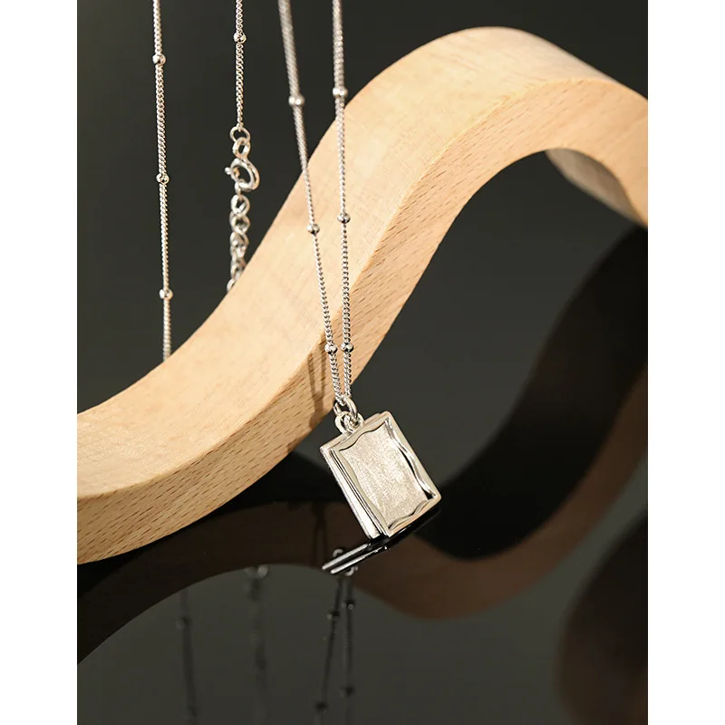 21553251824_514610680