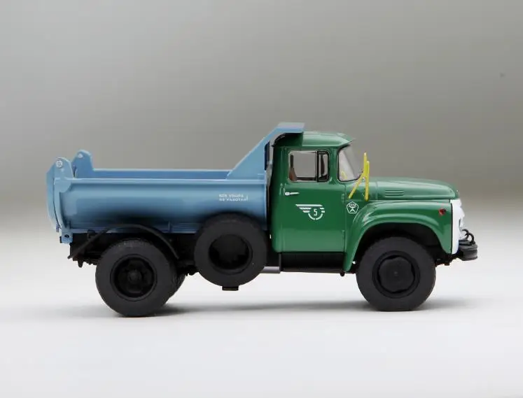 1:43 модель самосвала из сплава ZIL555 автомобиля с высокой симуляцией скольжения