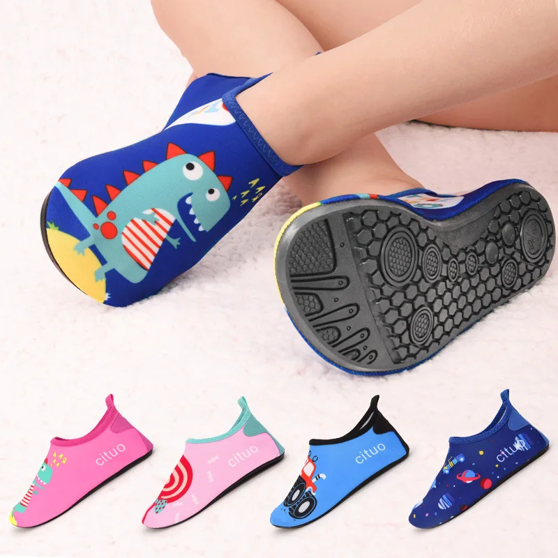 Children beach shoes baby soft floor indoor slipper snorkeling swim socks boys and girls anti-slip home barefoot kids slippers leather girl in boots