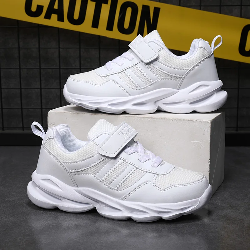 Boy Sneakers 2021 Summer Casual Mesh Breathable White Sport Girl Fashion Boots Lightweight Hook Loop Kid Flat Skate Shoes