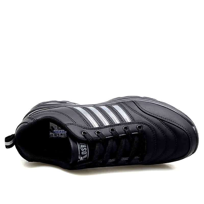 2020 New Brand Waterproof Golf Trainers Shoes Men Anti Slip Athletic Golf Sneakers Mens Black White Lightweight Sport Sneakers