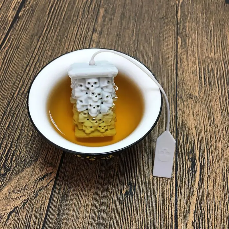 Peculiar Shape Tea Infuser Personality Skull Tea Infuser Strainer Creative Silicone Loose Bag Kitchen Tool 1PC