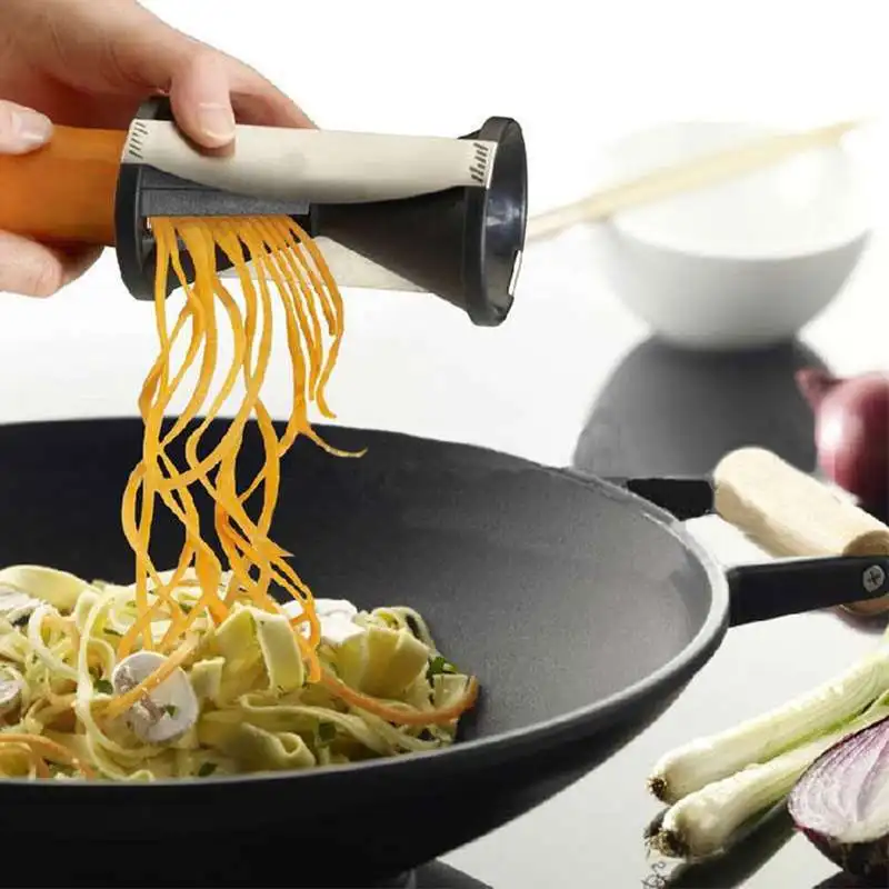 

1PCS Vegetable Spiral Slicer Spirelli Graters Kitchen Spiralizer Julienne Cutter Carrots Gadgets