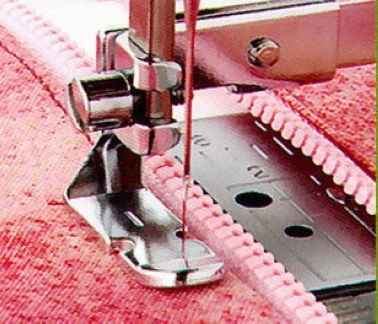 Adjustable Zipper Foot for Singer Sewing Machine