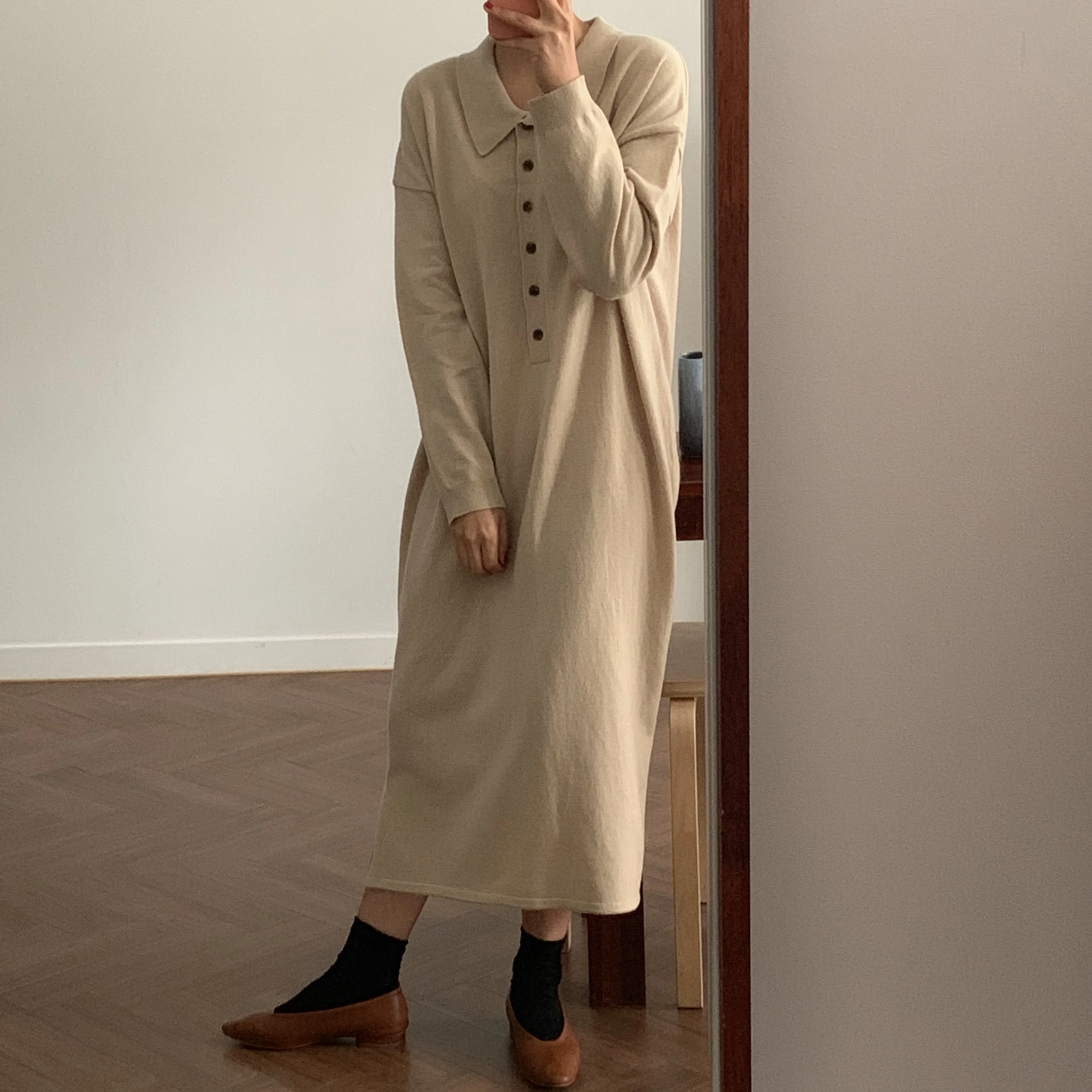 Женское осенне-зимнее винтажное длинное платье-свитер, женское трикотажное платье с длинным рукавом и разрезом на пуговицах, прямое свободное платье