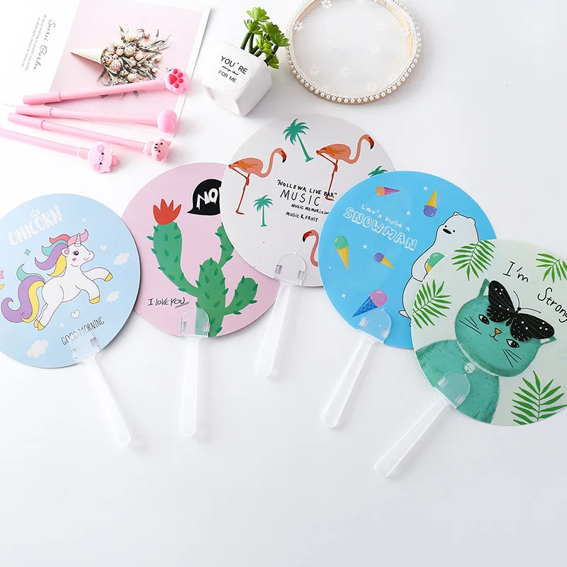 

1PCS Portable Plastic Summer Children Hand Fan Cute Cartoon Round Unicorn Leopard Cactus Theme Fans Birthday Party Favors