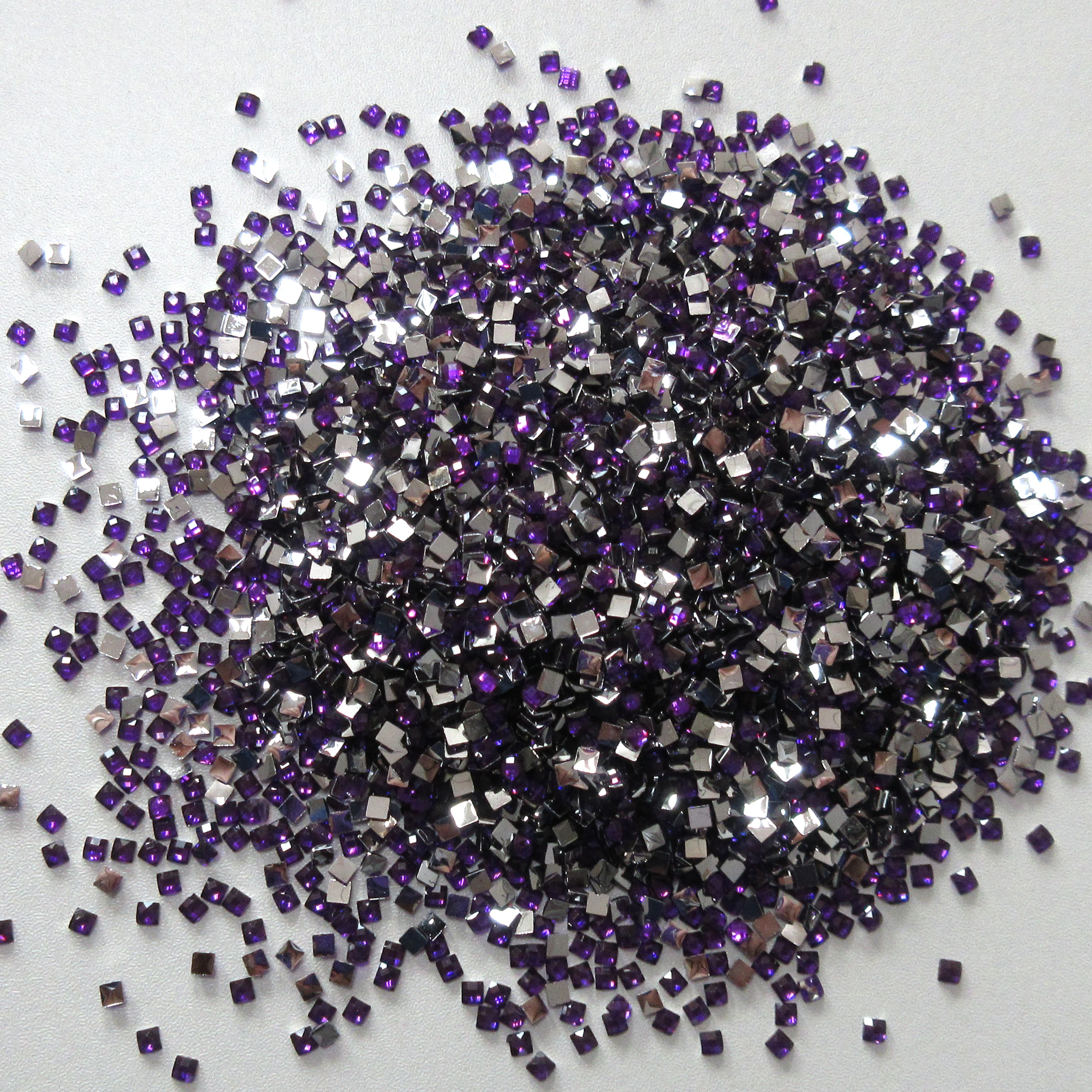 2021 New Crystal Resin Shinny Stone 2.5mm Square Drills Diamond Painting Embroidery Rhinestone Mosaic