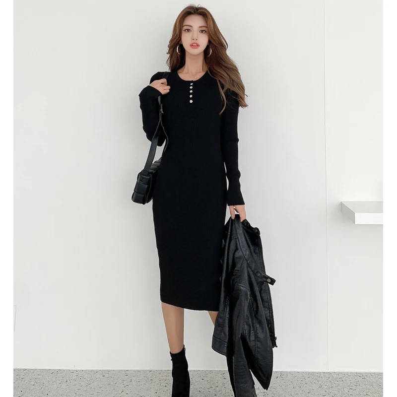 

2020 classic retro buttons autumn and winter long slim bag hip bottoming all-match knitted dress Korean version of