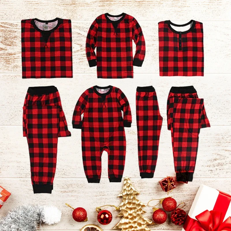 Одинаковая Рождественская семейная Одежда Домашняя одежда, черные и красные клетчатые пижамы для отдыха для мамы папы ребенка красного цвета