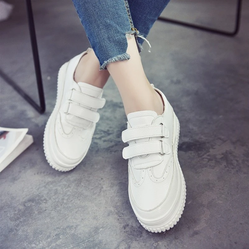 ladies soft leather walking shoes