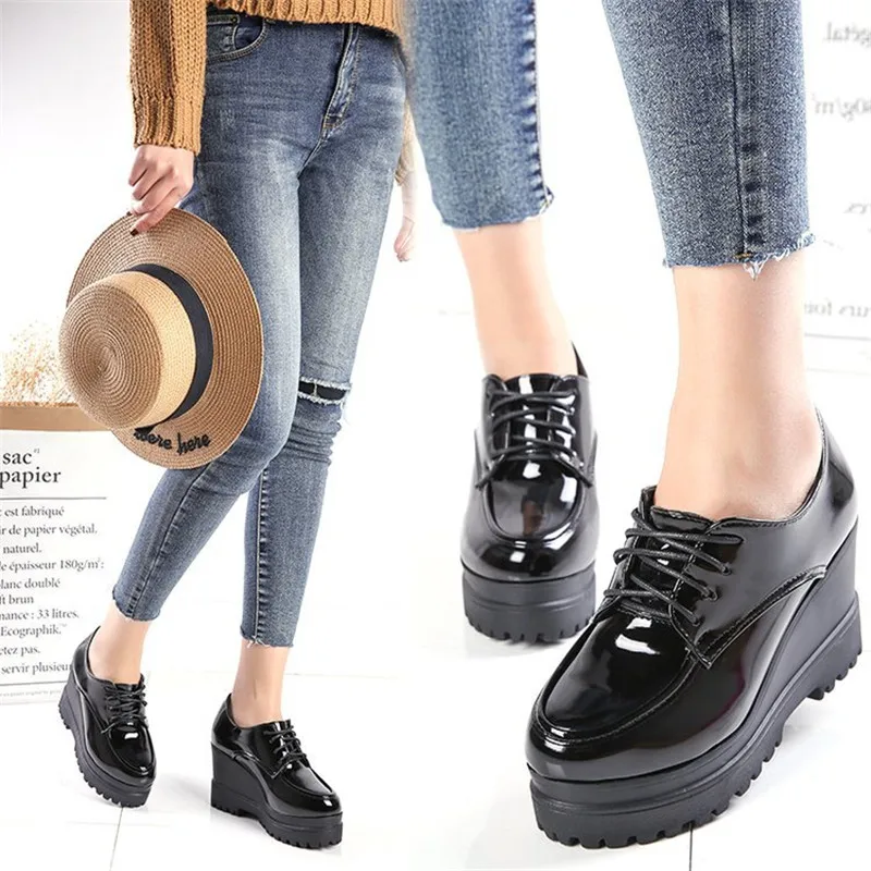 

2019 Spring New Round Head Wedge With Student Shoes Female Muffin Thick Bottom Bright Leather Lace-up Single Shoes