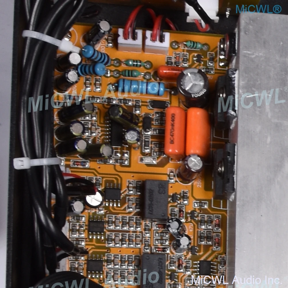 2 Channel Digital Power Amplifier 2600 Watt high