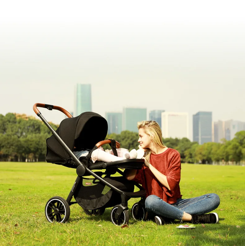 Baby stroller Lightweight and convenient Foldable  Aluminum Alloy