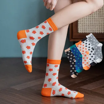 

new socks Japanese Xuan jas in same floret socks female south Korean ins web celebrity sports socks in the daisies
