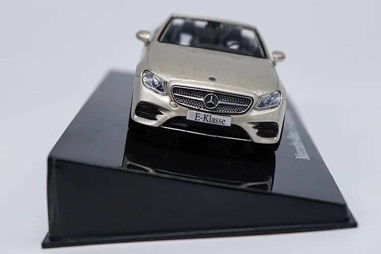 1:43 E300 E-KASE Coupe модель сплава автомобиля статические высокой моделирования металлические модельные автомобили с оригинальной коробкой