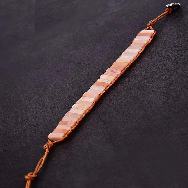 10902864678_2103752222