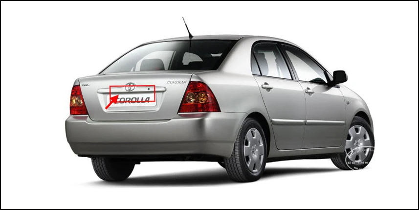 TOYOTA-Corolla-E120-back-