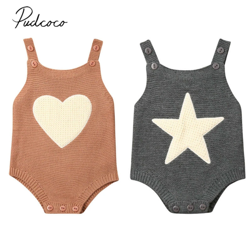 knitted star baby outfit