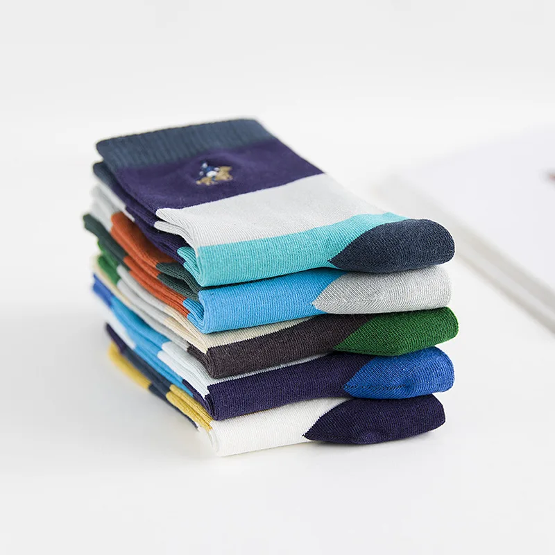 New High Quality Fashion 5 Pairs/lot Brand  Casual Cotton Socks Business Embroidery Men's Socks
