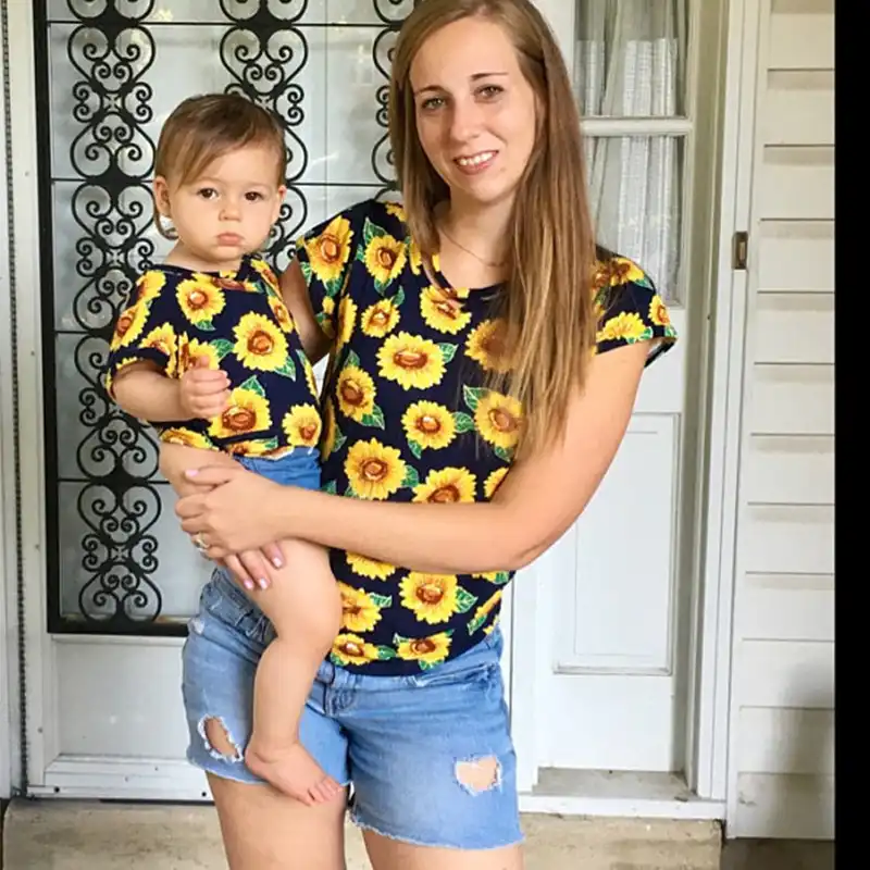 mother daughter sunflower outfits