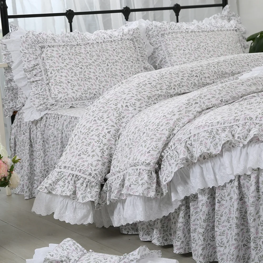 Princess modern pastoral floral ruffles luxury bedding set cotton lace embroidered thicken bedspreads ropa de cama bed skirt YYX