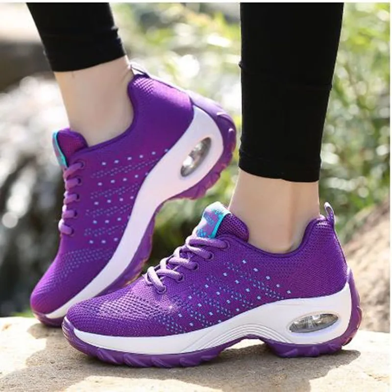 Women's running shoes breathable outdoor men's sports shoes lightweight sports shoes women's comfortable sports training shoes