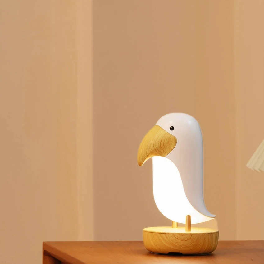 Рисунок 2 - СВЕТОДИОДНЫЙ ночник в виде птицы toucan