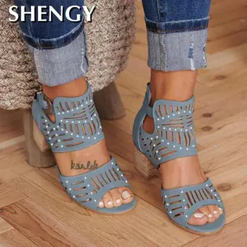 

2020 Women's Hollow Out Sandals With Diamond Summer Vintage Middle Heel Ladies Slip On Shoes Open To Dress Female Sandals