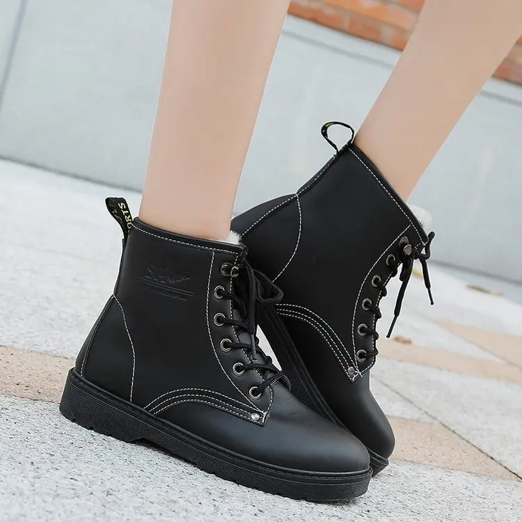 

INS Online Celebrity Martin Boots Women's British-Style 2019 New Style Winter plus Velvet Snow Boots Fashion Short Cotton-padded