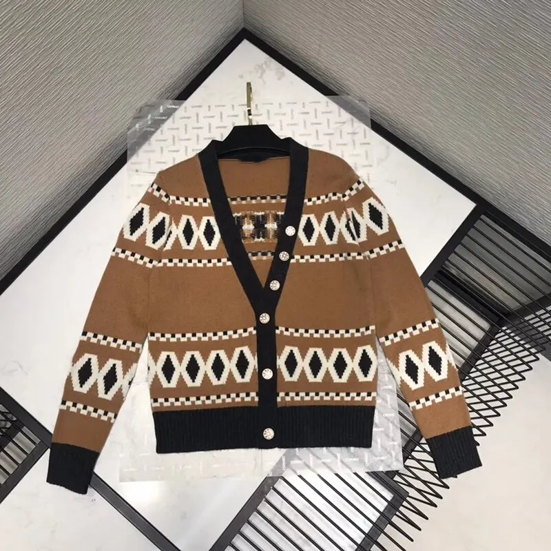 Fashion Thin Cashmere Cardigans Sweater for Women V-Neck High Quality Lady Elegant Sweater New Women Sweater