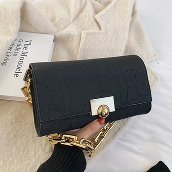 

Retro Chain Shoulder Bag for Women Pu Crocodile Pattern Armpit Bag Advanced Baguette Bag Casual Rossbody Bag Lock Handbags