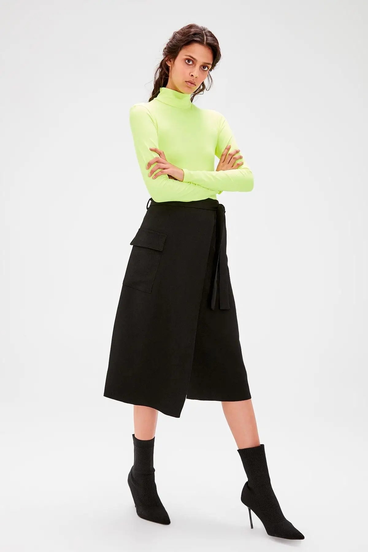 

Trendyol Black Lacing Detaylı Skirt TWOAW20ET0352
