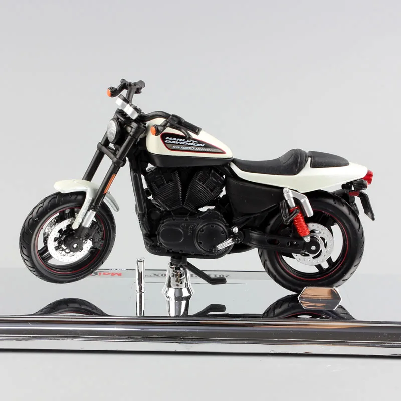 1/18 Scale Maisto 2011 XR1200X SuperLow Rider Roadster Bike Sportster Retro Diecasts Vehicle Motorcycle Moto Toy Kid Gifts 1 18 scale maisto r ninet scrambler motorrad retro roadster motorcycle rider diecasts