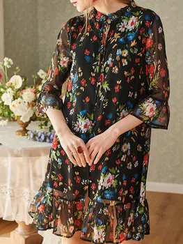 

2020 New Summer Women lace-up collar Dress Soft lady floral Female Ruffled Knee-length Dress with buttons for Holiday