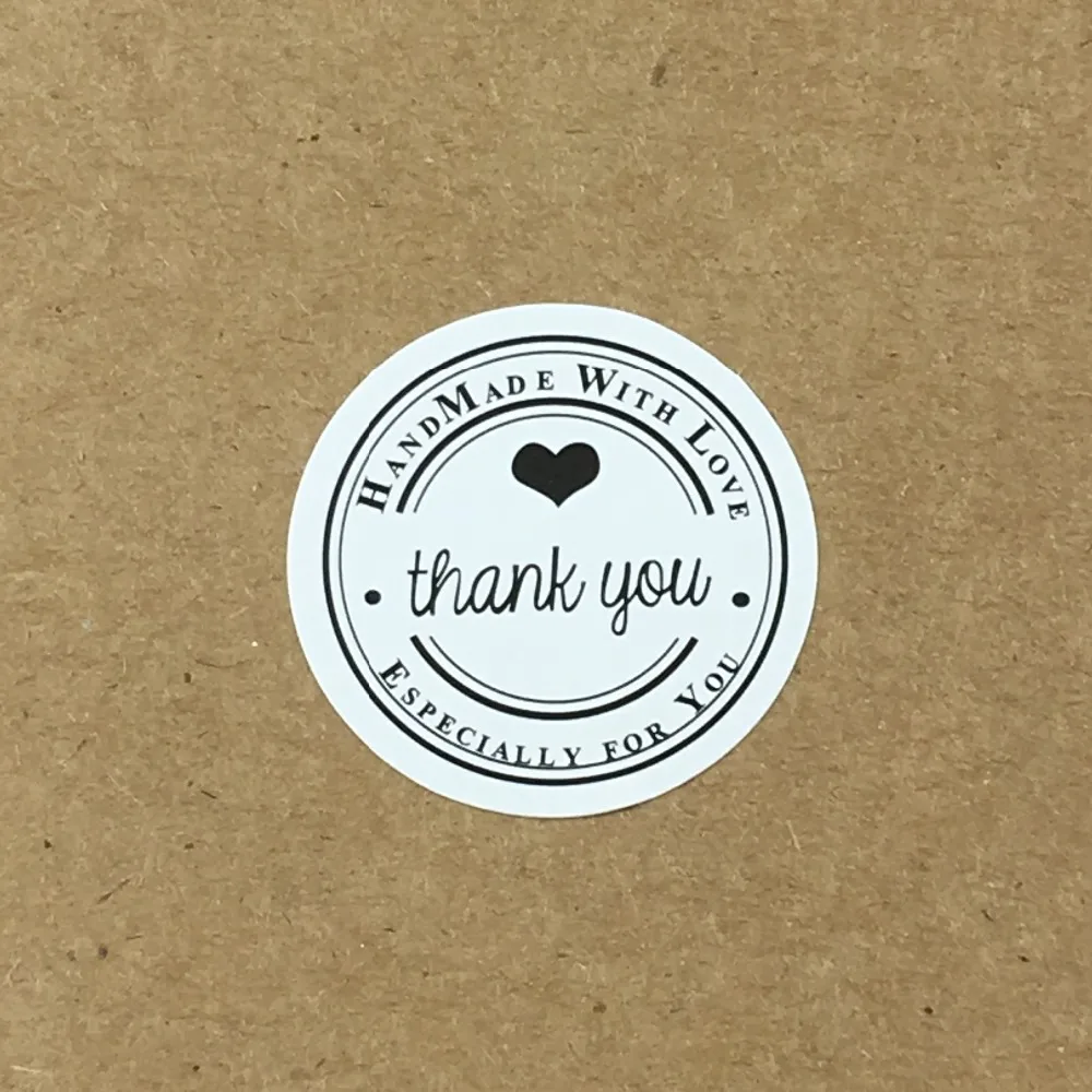

2000PCS/Lot 3cm Round THANK YOU Labels White Stickers Handmade With love Stickers Labels Paper Scrapbook Seal Adhesive Label