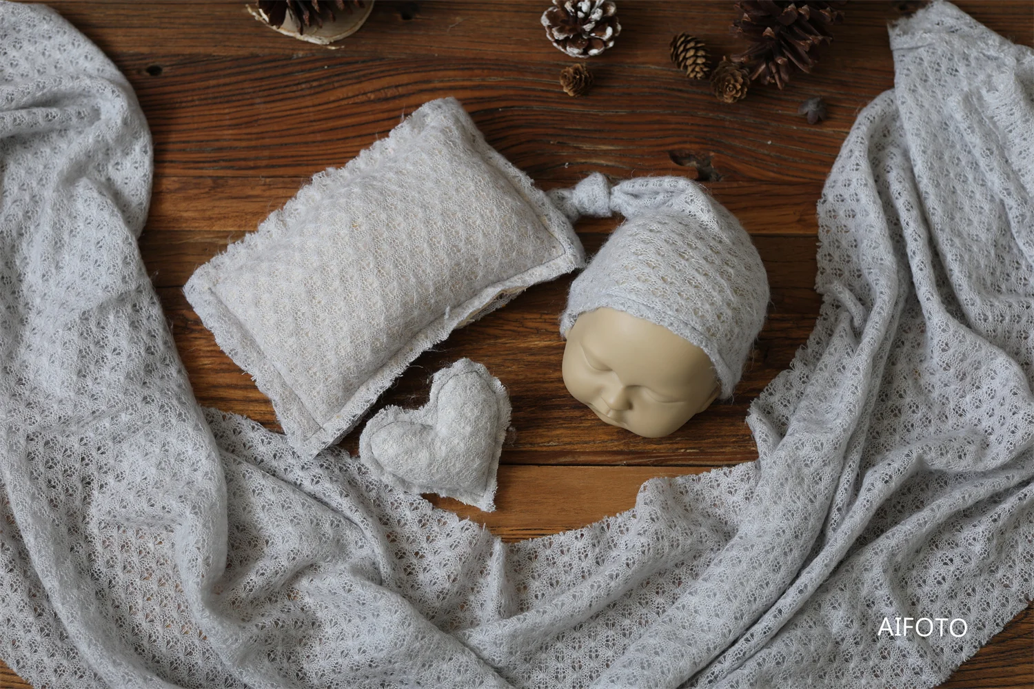 4 pics/Set Newborn Photography Prop Soft Beanie Sleep Hat Heart Pillow Photo Props Set for Baby Shower Gift Posing Fabric Wraps