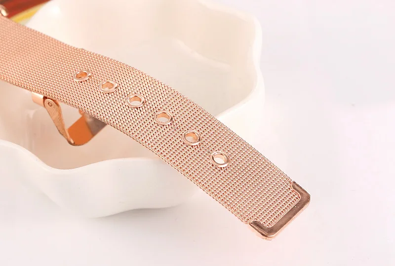 2022 Famous Brand Gold Silver Casual Quartz Watch Women Mesh Stainless Steel Dress Women Watches Clock