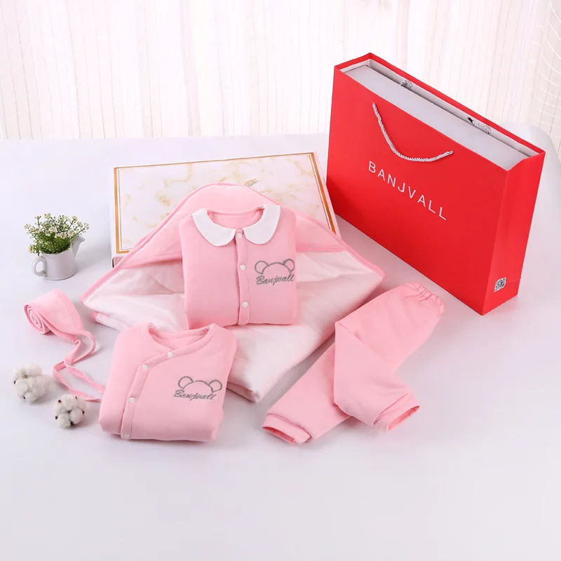 

0-5M Winter & Autumn Baby Clothes Hight Quality Newborn Soft Cotton Set Infant New Year Gift baby outfit +sleeping bag
