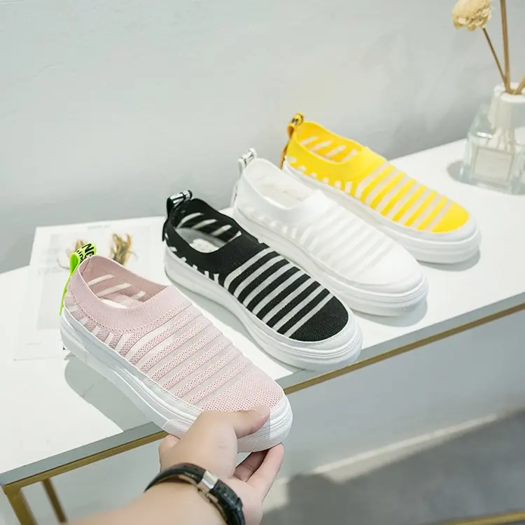 

Punched Sheet Surface Flying Woven Shoes Women's Korean-style Versatile Flat Casual 2019 Summer New Style Students Lazy Socks