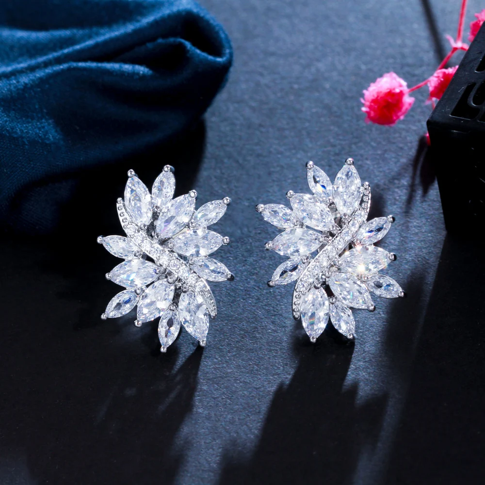 CWWZircons Classic Flower Shape CZ Stones Silver Color No Pierced Hole Ear Clip On Earrings Jewelry for Women CZ160 4