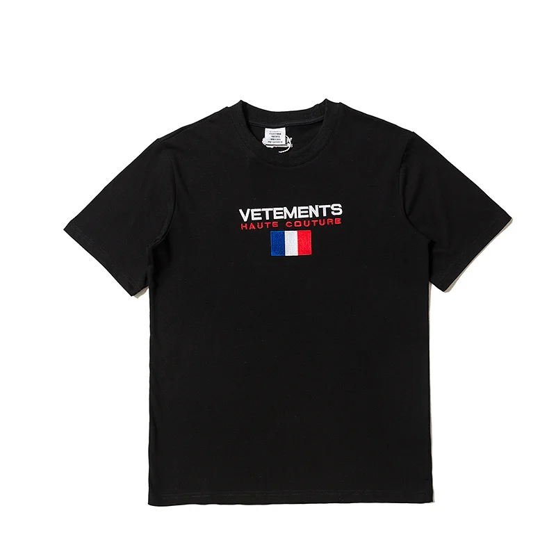 

New Fashion Vetements Tee 20ss Women Men 1:1 Black White Casual T-Shirts Round Neck Letter Patch Short Sleeve Vetements T Shirt