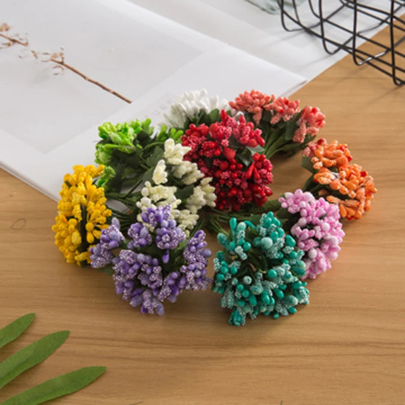 

Artificial Flowers 144Pcs/Pack With Leaves Simulation Stamen DIY Handmade Garland Plastic Fake Flower Beads Flower Heart