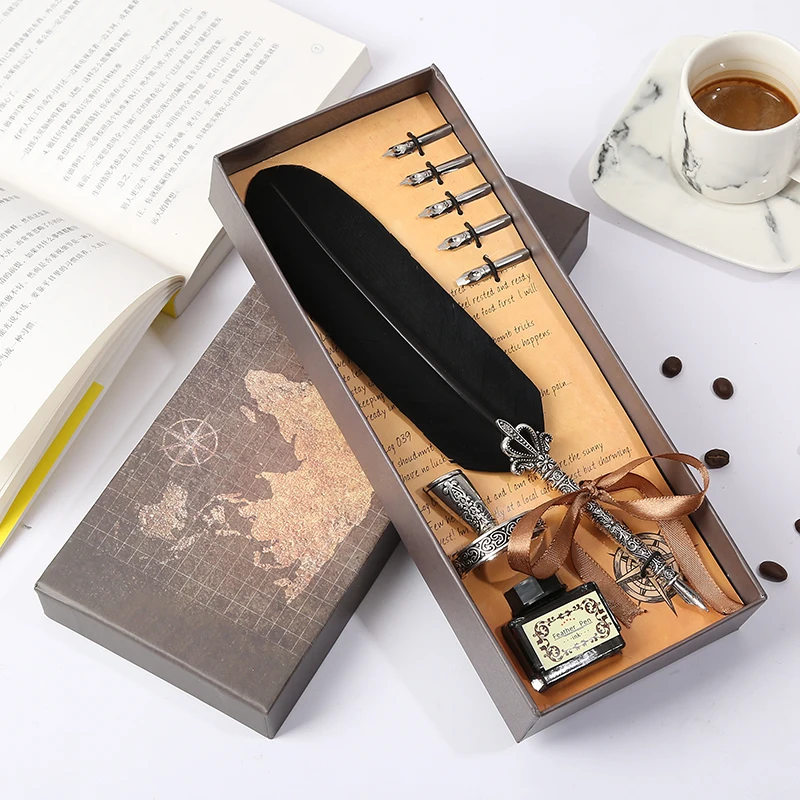 Senior retro feather pen Harry Potter dip pen, Christmas to send friends to send his girlfriend the best gift