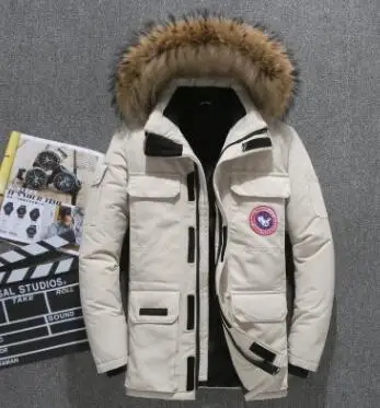2019 new all-net explosion models outdoor casual men's clothing men's down jacket men's down jacket