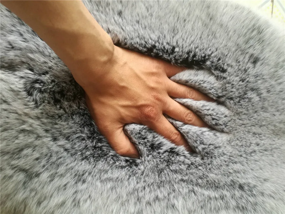 4180105385_2115768983