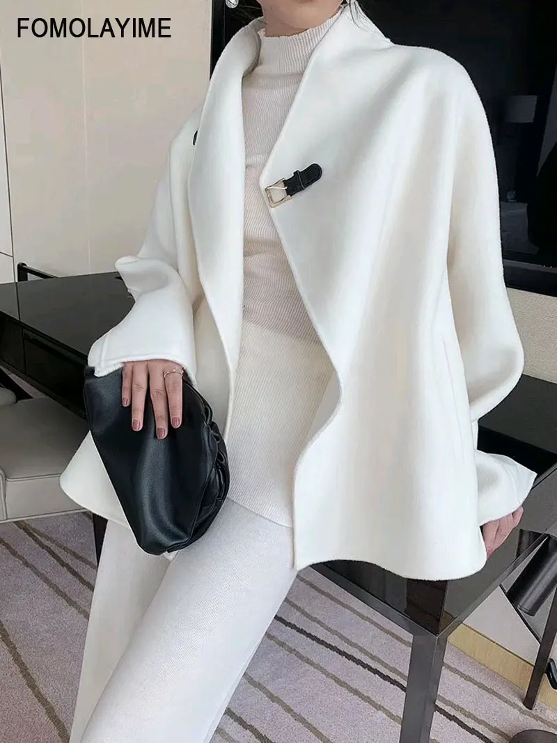 

2019 Winter Woman Coat New Style Loose Temperament Contracted White Coats Outweater
