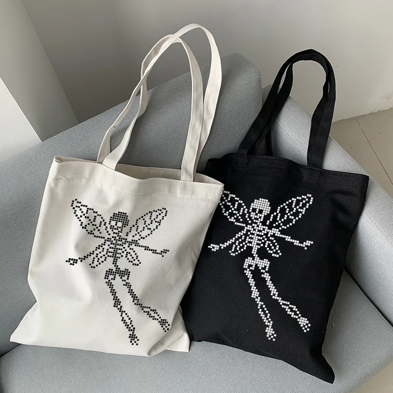 Hip-hop Punk Ins Women Shoulder Bag Harajuku Butterfly Skull Print Vintage Canvas Gothic Casual Large-capacity Shopper Bags |