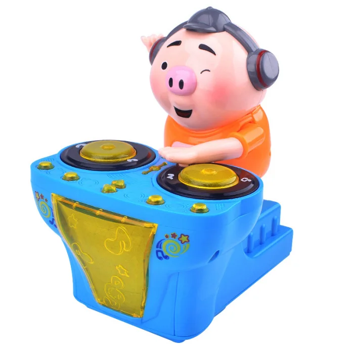 Электрический мультфильм свинья игрушка семья Рождественская вечеринка качели музыка свинья игрушка для детей SD669