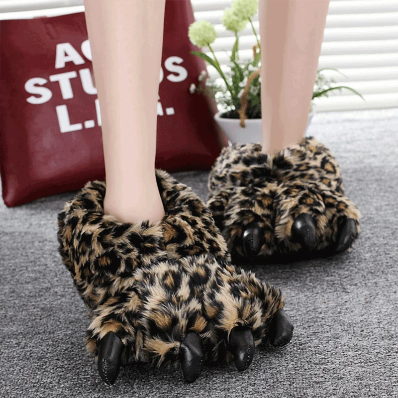 Gray Leopard Print Fur Slippers - Stylish Unisex Animal Paw Slides