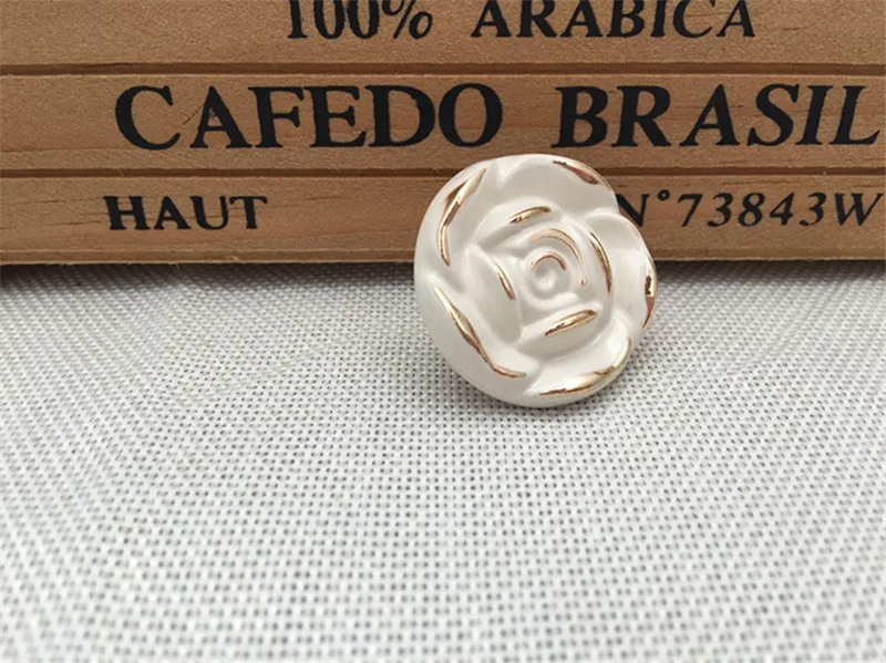 Bouton De Tiroir Vintage En Métal Doré Avec Motif Fleuri - Poignée Décorative Ronde 4,5 Cm